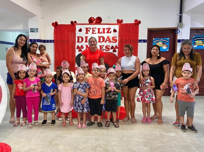 Escola Municipal Mons. José Coutinho dá início as homenagens em celebração ao dia das Mães